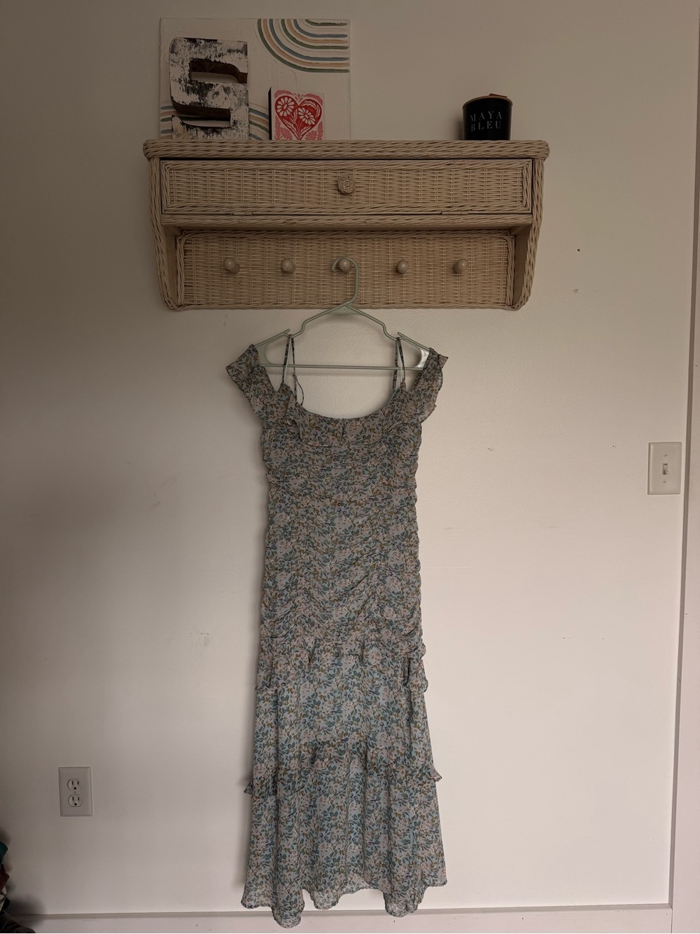 Astr the Label Floral Midi Dress in Light Blue and Cream